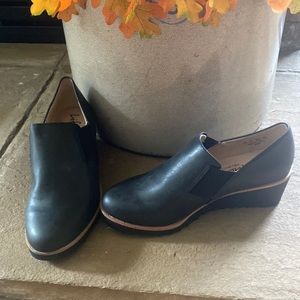 New LifeStride Zoraida Wedge Velocity 2.0 black women’s shoes. New without box.